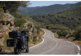 Ruta en moto por los Montes de Toledo desde Gálvez: carreteras secundarias, pueblos y paisajes