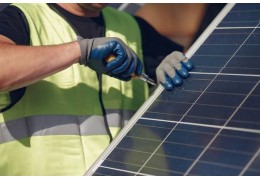 Eficiencia energética en Callejón del Pozo: un 60% menos de consumo eléctrico en verano y más formación para empleados.